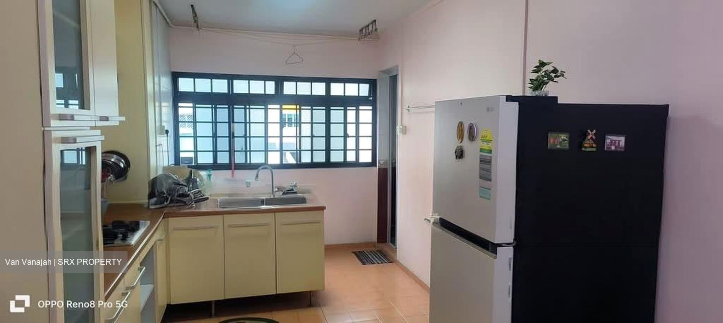 Blk 211 Bukit Batok Street 21 (Bukit Batok), HDB 4 Rooms #601520241